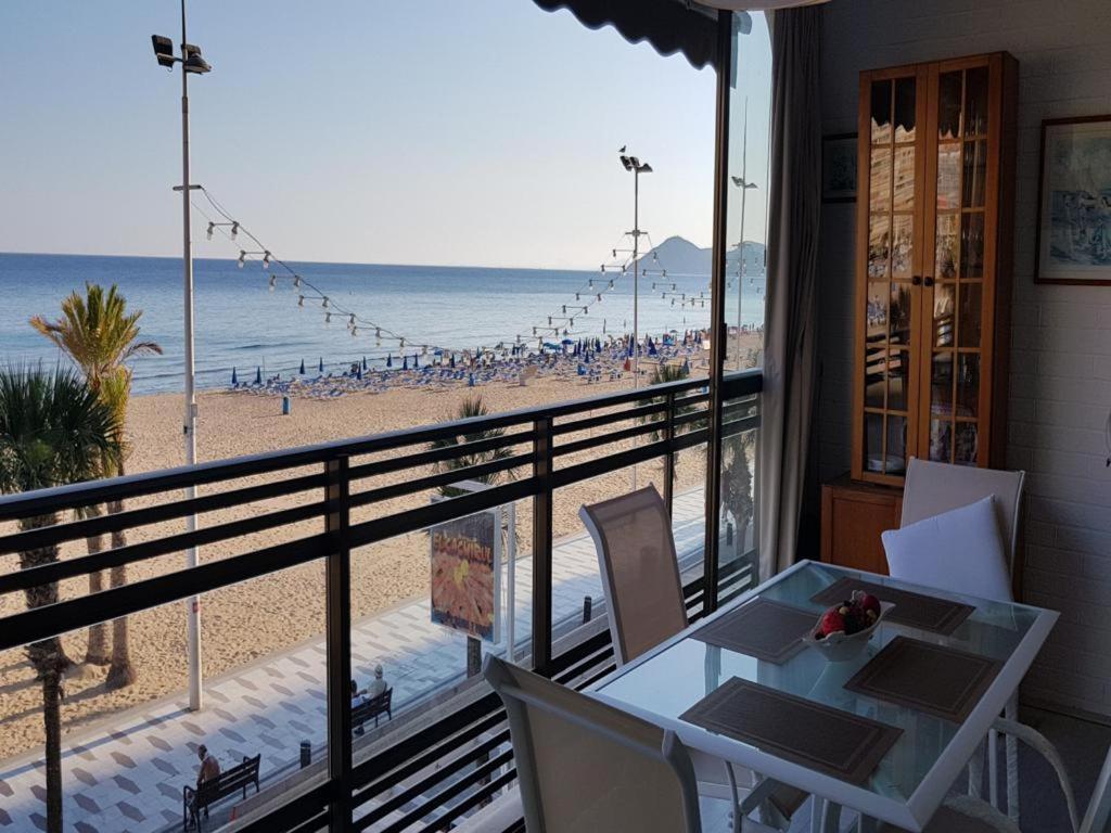 Disponible -11 Al 21 Abril-Apt Cachirul- 4 Pers -Wifi -Aire Acond- Parking Opcionable Extra Benidorm Buitenkant foto