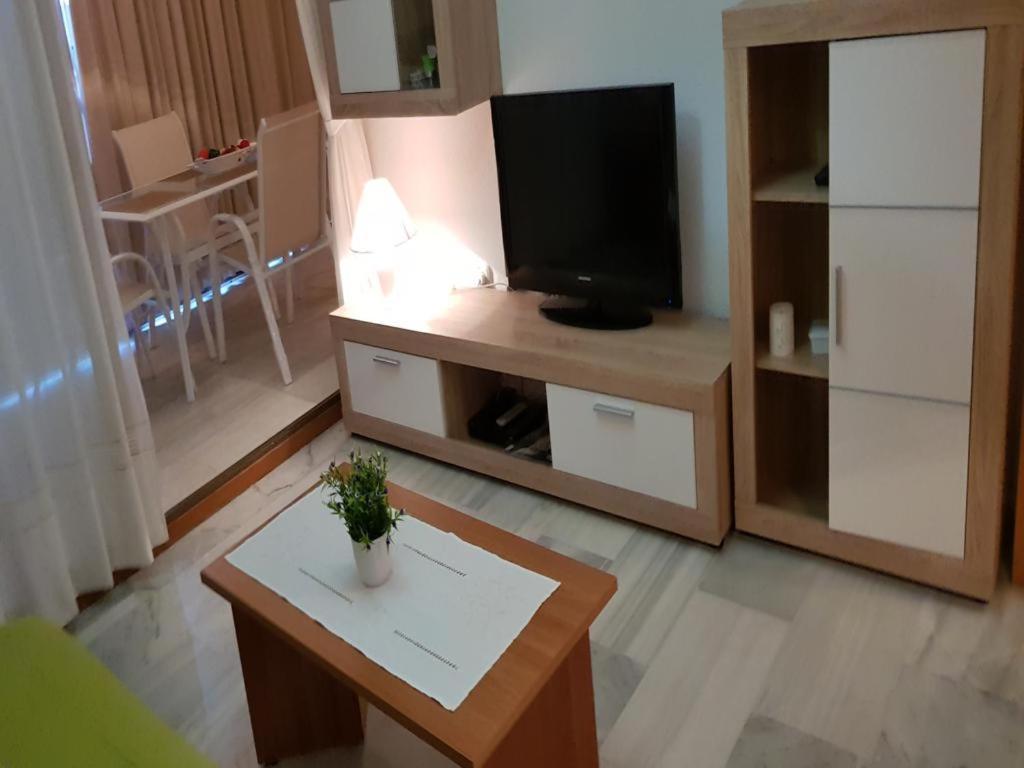 Disponible -11 Al 21 Abril-Apt Cachirul- 4 Pers -Wifi -Aire Acond- Parking Opcionable Extra Benidorm Buitenkant foto